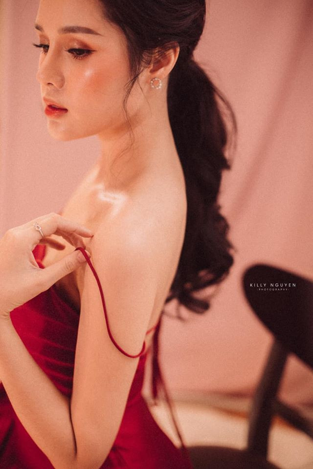 Thậm chí, nhiều dân mạng còn tỏ ra tiếc nuối khi Trọng Đại và Huyền Trang chia tay bởi đây là một cặp "trai xinh - gái đẹp" của làng bóng đá Việt trong suốt nhiều năm vừa qua.