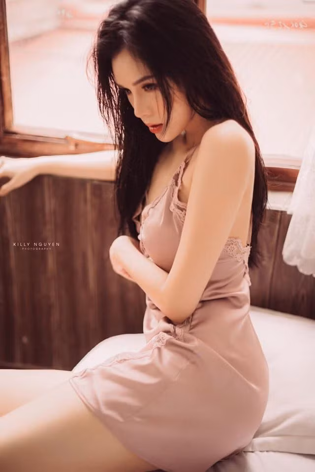 Trên trang cá nhân của mình bạn gái Trọng Đại ngày ấy bày tỏ tâm tư: "Thà yêu muộn còn hơn chọn nhầm người. Chứ bây giờ sợ yêu mấy người thèm tiền lắm rồi. Không cần giàu có, nhưng là đàn ông nó phải có nhân cách....