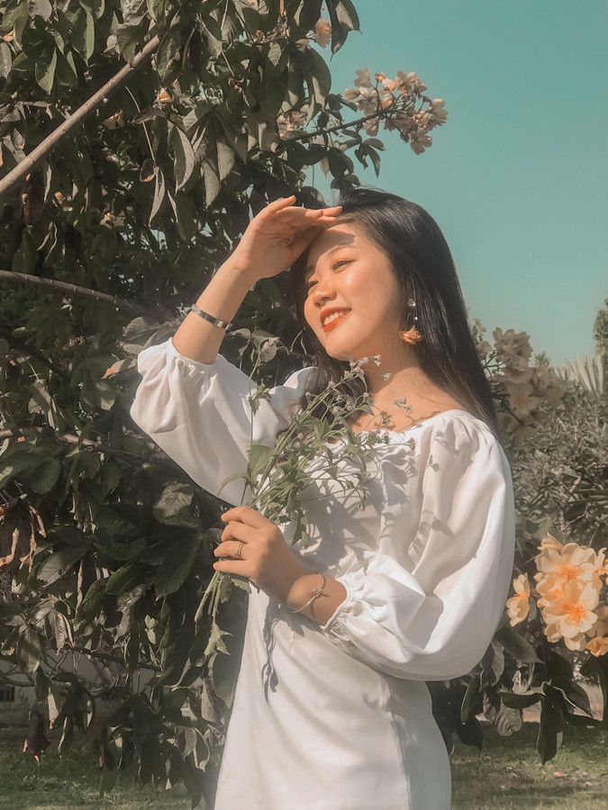 Trên trang cá nhân, Anh Thư thường xuyên chia sẻ cuộc sống...