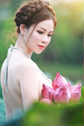 Thậm chí, Lan Phương còn cho biết thêm, binh đoàn nơi cô thực hiện cách ly rất nhiệt tình, chế độ chăm sóc tốt tới mức cựu người đẹp này tăng 2 kg.