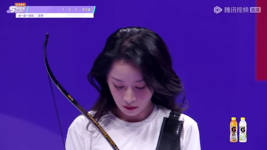 Ngoài phần thi bắn cung, Chi Pu cũng nhận được nhận đánh giá tích cực khi tham gia phần nhảy đường phố cùng nhóm. Đội của cô giành chiến thắng và tiến tới chung kết.