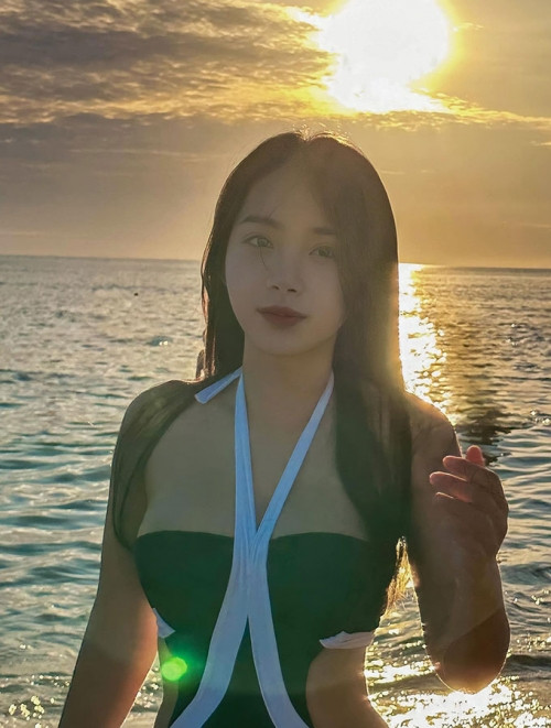 Minh Anh được đánh giá là một trong những nàng WAG xinh xắn nhất của lứa U22 hiện tại.