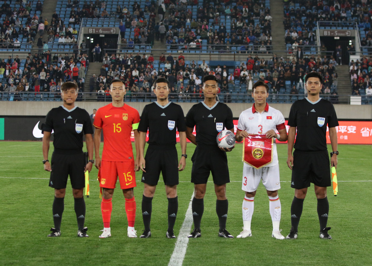 Thua 2-0 truoc Trung Quoc, tuyen Viet Nam van co nhung diem sang-Hinh-8