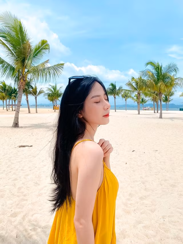 Theo cảm nhận của bạn bè cũng như những đồng nghiệp, Hứa Như Quỳnh khiến người đối diện có thiện cảm ngay từ lần gặp đầu tiên bởi tính cách hòa đồng, thân thiện.