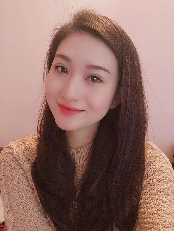 Ở độ tuổi 30, Thanh Huyền vẫn giữ được vẻ ngoài trẻ trung đáng ngưỡng mộ.