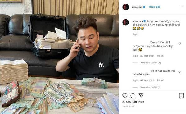 Ngoài những hình ảnh xa hoa của hôn lễ thì chắc hẳn không ít dân mạng tò mò về tiền mừng cưới mà cặp đôi nhận được sẽ là bao nhiêu. Và đây chính là câu trả lời của streamer Xemesis.