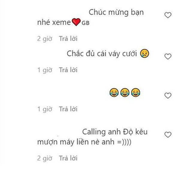 Ngay bên dưới bức ảnh, dân mạng "hiến kế" cho Xemesis rằng Độ Mixi có máy đếm tiền, hãy mượn ngay bạn thân để không phải chịu cảnh mỏi tay vừa đếm tiền vừa ghi chép.