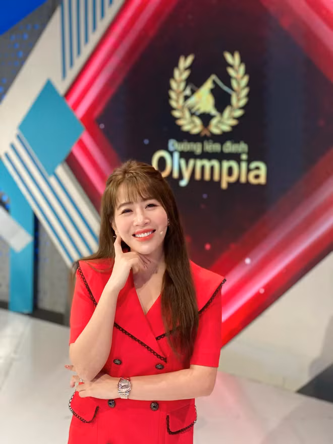 Diệp Chi từng phải cần quãng thời gian dài để hiểu, để lắng nghe và điều chỉnh, để được đại gia đình Đường lên đỉnh Olympia công nhận.