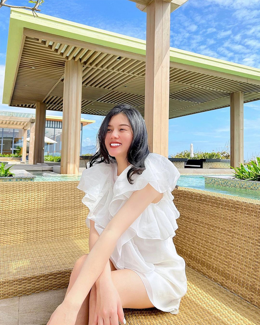 Theo đó, vợ chồng trung vệ đội tuyển Việt Nam đã tận hưởng tuần trăng mật của mình tại 1 resort cao cấp tại Quy Nhơn.