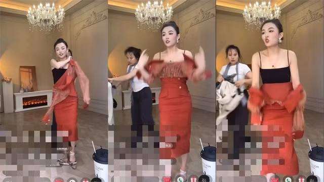 Đặc biệt, tốc độ chỉ 10 giây lại thay một bộ trang phục mới đã khiến không ít người xem phải trầm trồ thán phục.