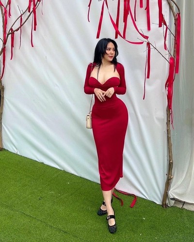 Trước khi có được thân hình săn chắc như hiện tại, hot girl phòng gym quê Vĩnh Phúc từng là người khá gầy gò.