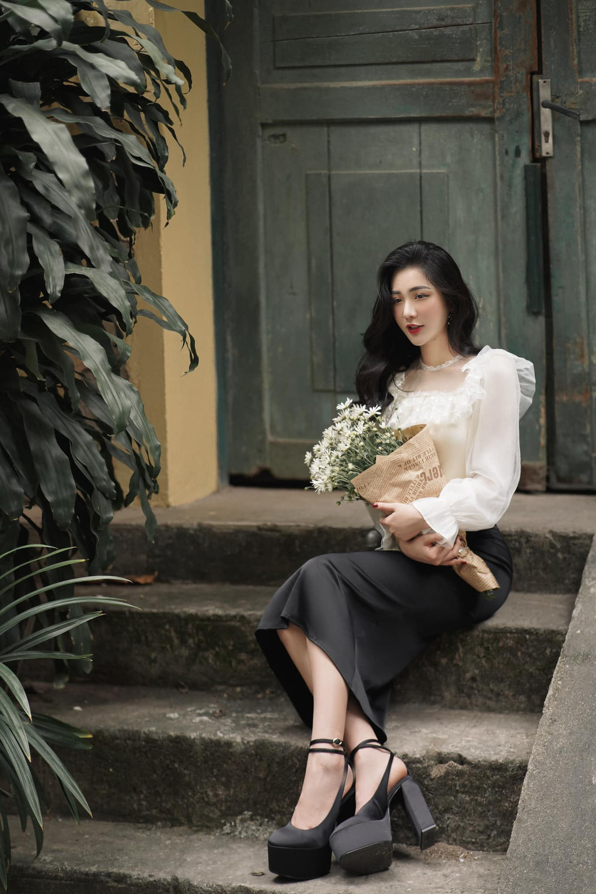 Chia sẻ về lý do lựa chọn tập gym, Huyền Trân nói: "Mình cảm thấy, con gái tập gym có một sự cuốn hút mạnh mẽ hơn so với những cô gái không tập gym dù họ có thể rất xinh đẹp, đặc biệt là khi diện đồ thể thao hay bikini. Một phần nhờ thân hình săn chắc, rắn rỏi...