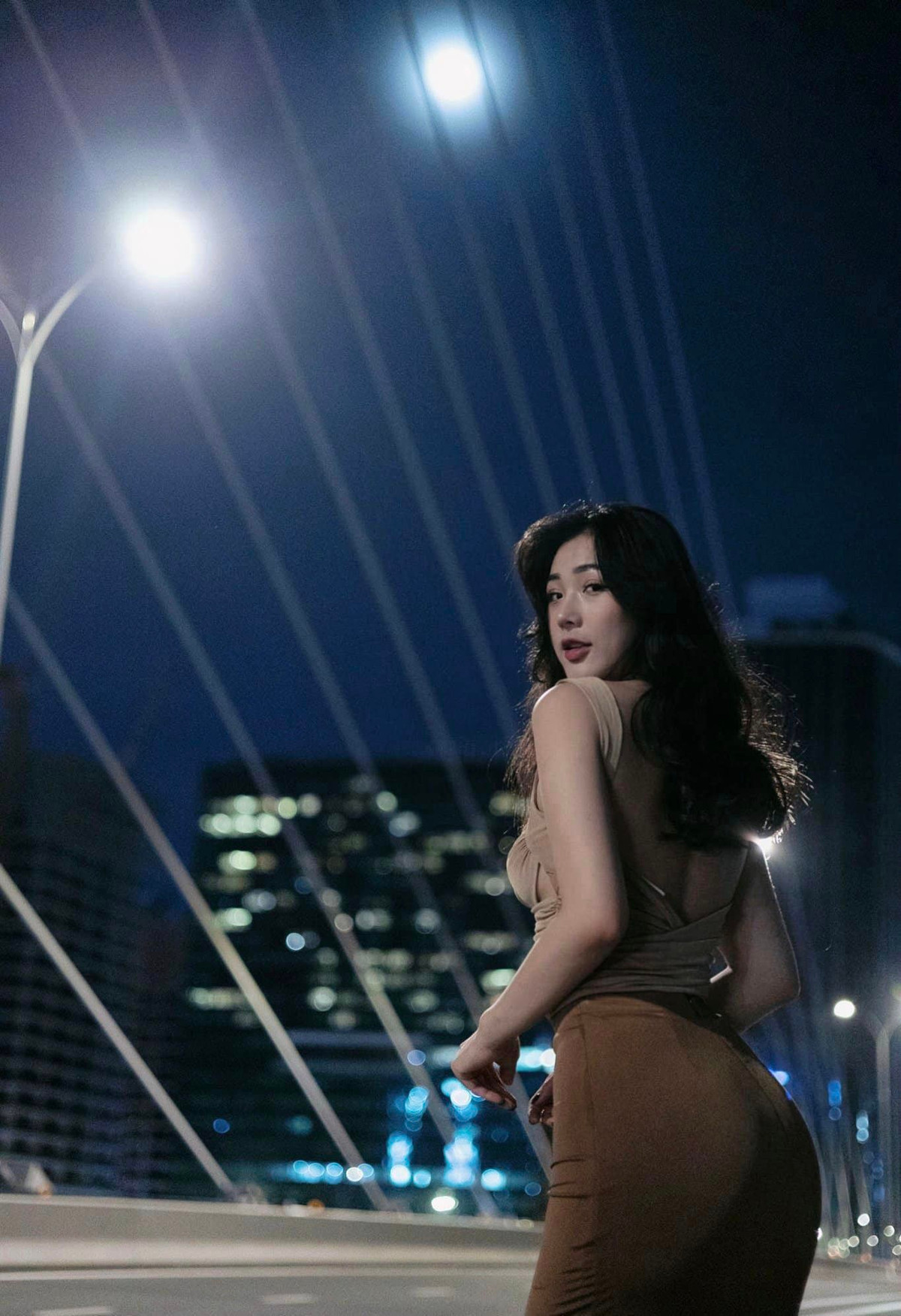 Nói về một trong những bộ phận mà Huyền Trân cảm thấy tự tin nhất trên cơ thể, chắc chắn là vòng 3. Với cô nàng, đây cũng là bộ phận khó cải thiện nhất, nếu không tập đúng kĩ thuật.