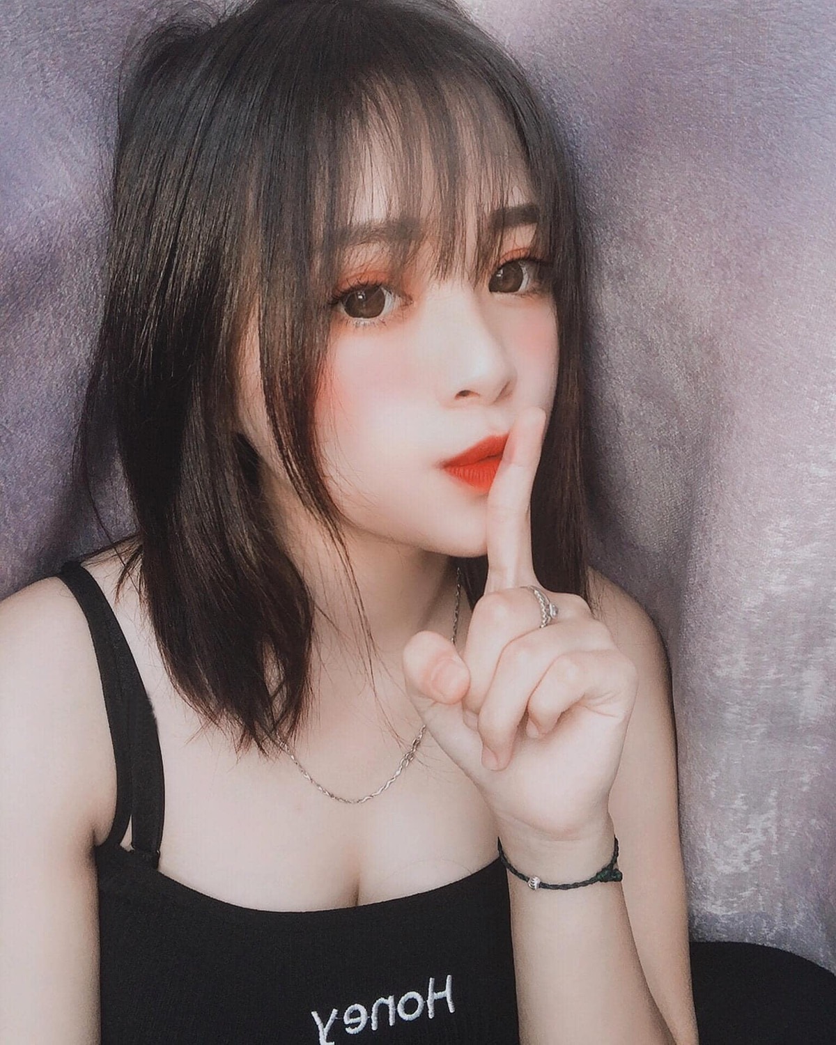 Min Chang hiện tại đang sinh sống và làm việc tại Hà Nội, bên cạnh công việc livestream, nữ streamer Gen Z này còn được biết đến là cô nàng đa tài.