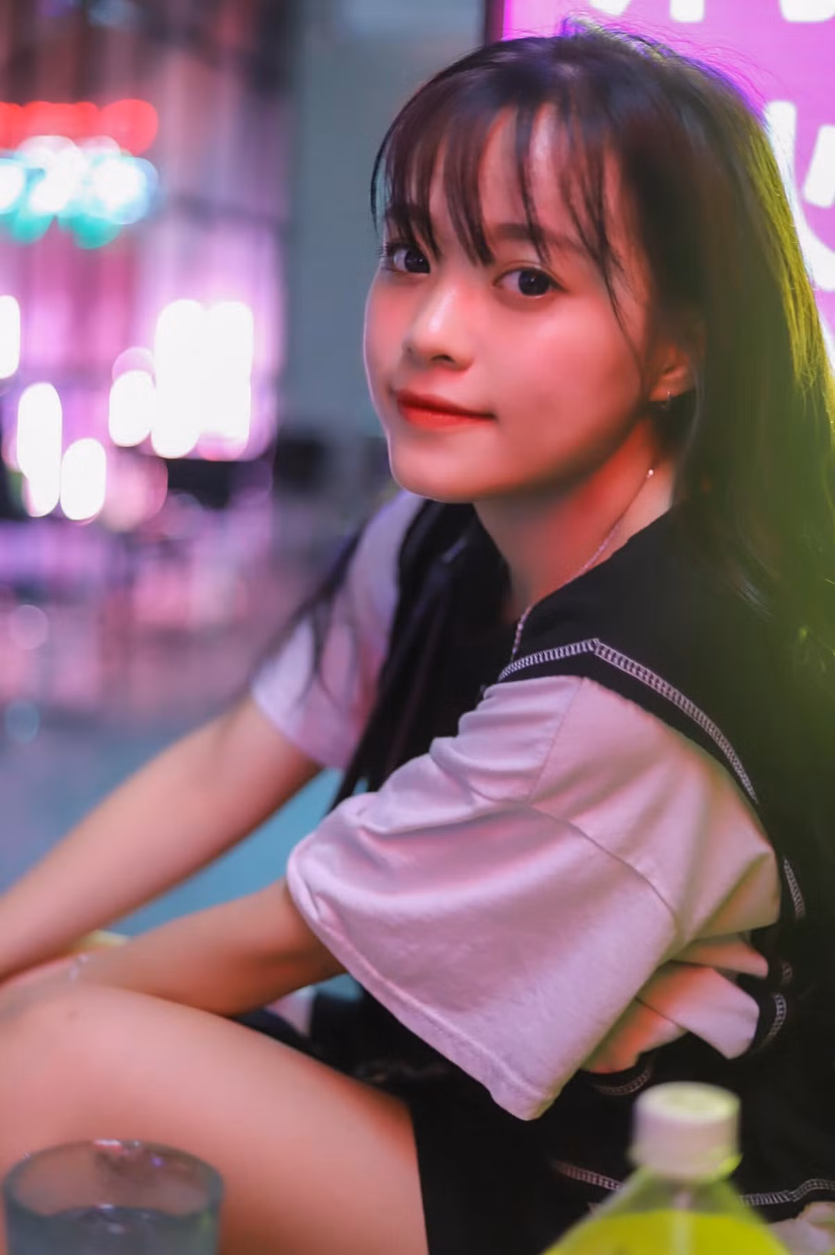 Với Min Chang, stream không chỉ là công việc, mà còn là nơi để cô trò chuyện, chia sẻ cùng mọi người.