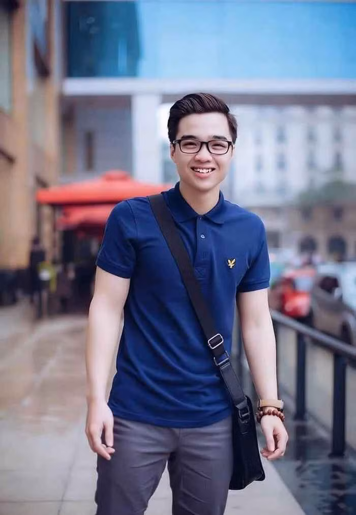 Một chi tiết đáng nói nữa là với lượng người theo dõi không hề nhỏ, những bài đăng được Tun Phạm đăng tải đều có lượt tương tác cực khủng, gấp khoảng 15 - 20 lần so với ban đầu.