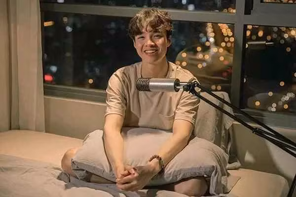 Idol TikTok bi to an cap content gay xon xao mang la ai?