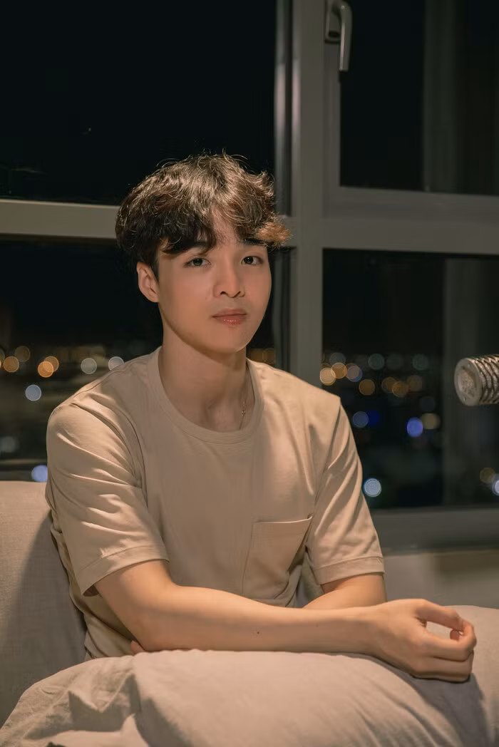 Xây dựng hình ảnh bản thân khá kì công nên Tun Phạm được mọi người nhớ mặt và tạo bàn đạp để bước vào giới MC cũng như thực hiện dự án nhân như series podcast lan toả năng lượng tích cực.