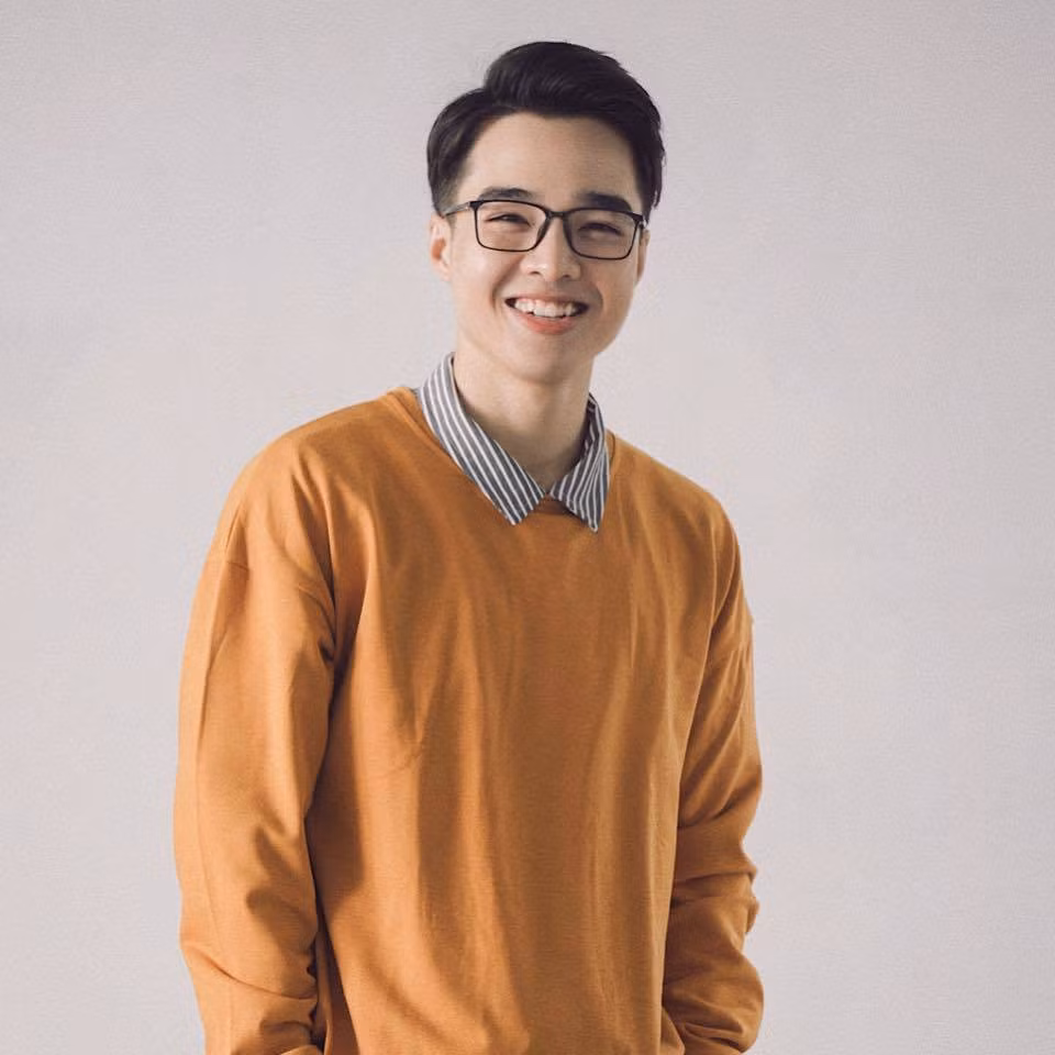 Tuy nhiên cũng không ít ý kiến bênh vực Tun Phạm vì cho rằng bây giờ nhiều content creator như vậy, không phải chỉ mình anh chàng.