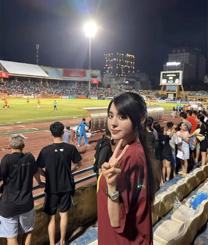 Thời gian qua nhiều đồn đoán cho rằng, Văn Thanh và Bích Hạnh đang lên kế hoạch tổ chức đám cưới trong thời gian tới.