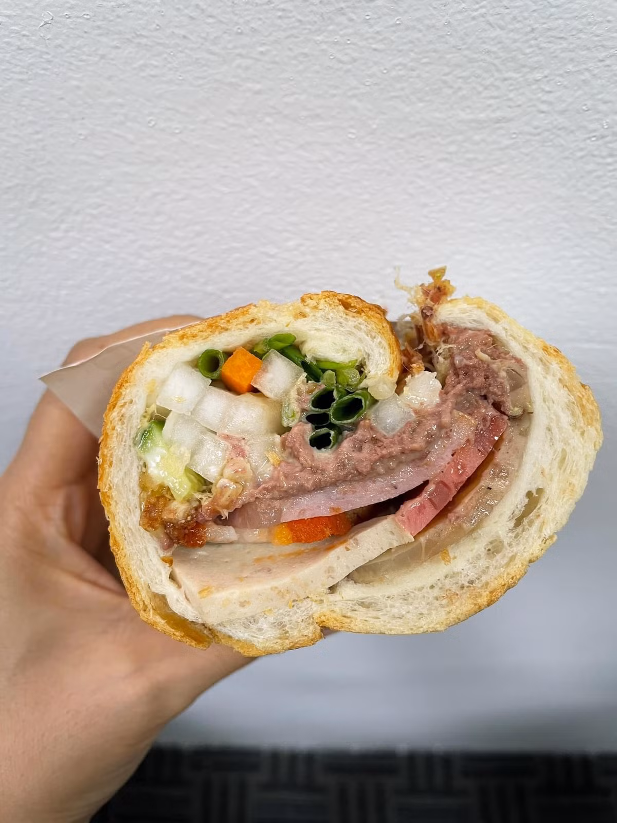 Dù nhiều đồ nhưng món nào món nấy đều được Phương Tuyền sắp xếp đâu ra đấy, nhìn thấy mê.