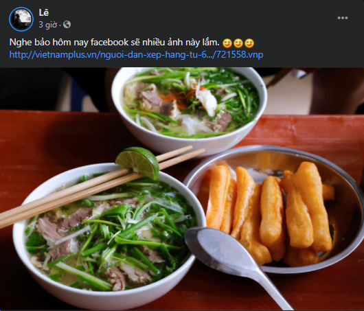 Cảm giác hạnh phúc khi được ăn phở ngoài hàng được netizen liên tục khoe nhâu.