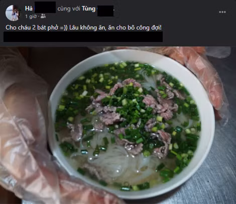 Sáng nay, dân mạng tại Hà Nội không rủ nhau mà cùng dậy sớm để... ăn phở sau thời gian giãn cách xã hội.