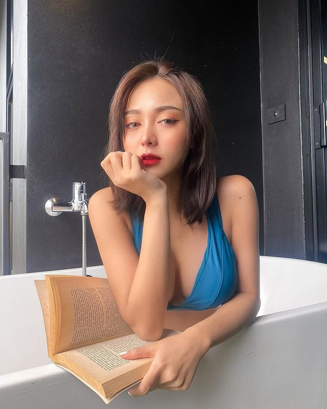 Mỗi hình ảnh của hot girl Thái Lan thu hút vài chục nghìn lượt thích.