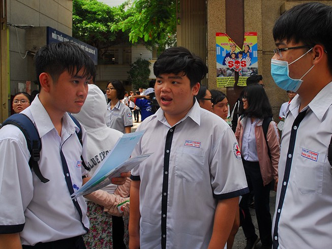 Tranh dich nCoV: Co the dieu chinh thoi gian thi THPT quoc gia