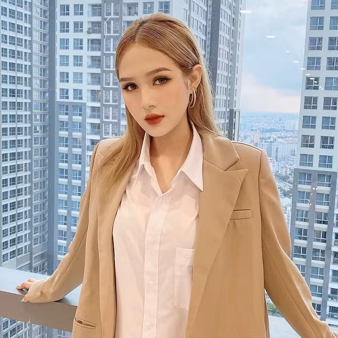 Hơn nữa cô nàng hot girl 10X cũng nhiều lần nhấn mạnh Xemesis sẽ không bao giờ chọn vợ chỉ biết ăn bám.