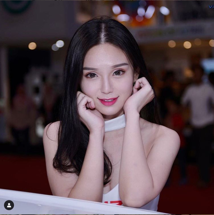 Cùng ngắm nhìn nhan sắc nữ bác sĩ xinh đẹp người Malaysia, người vừa khiến CĐM phải mê mệt vì mình.