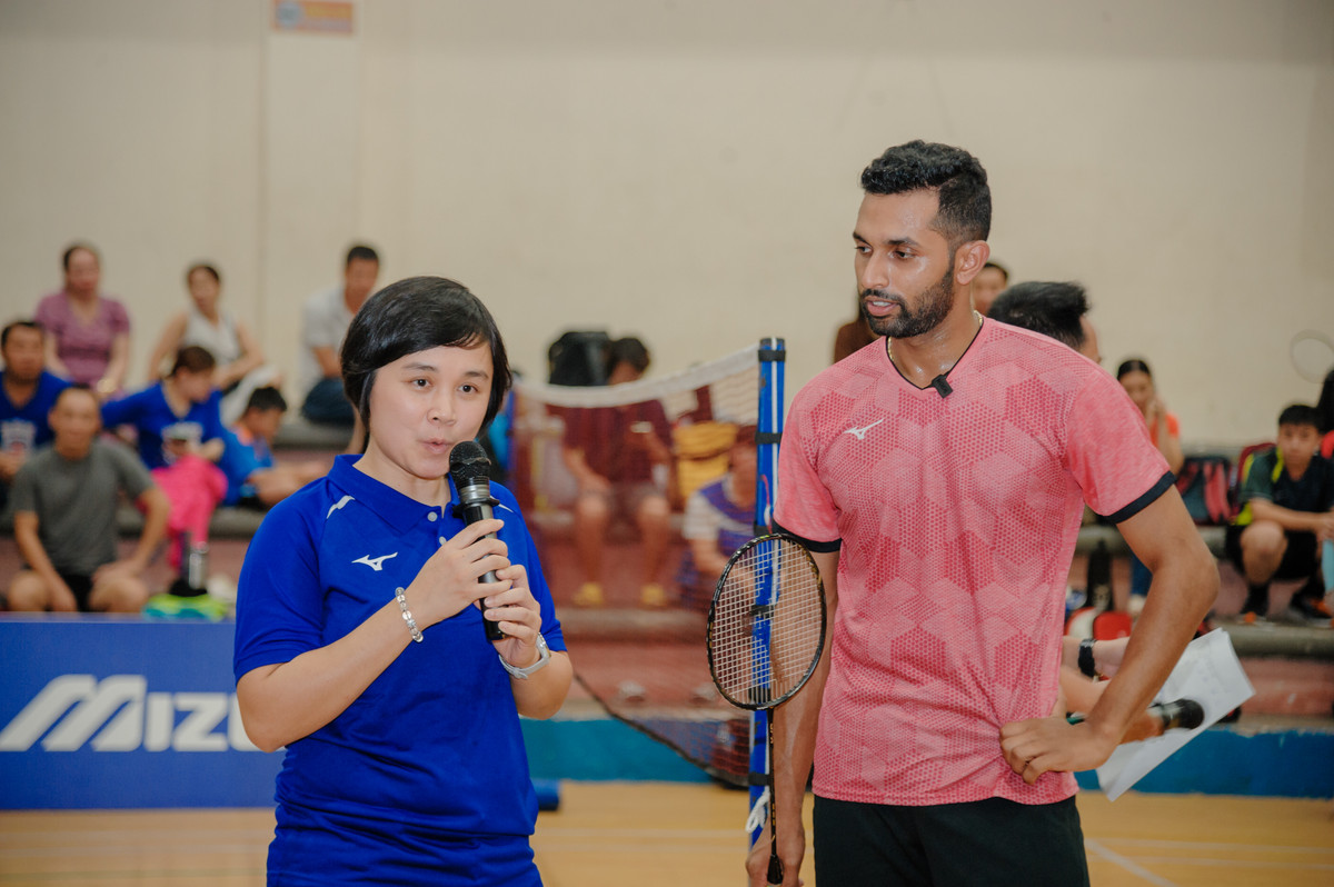 Cũng trong sự kiện, VĐV Prannoy H.S chia sẻ những kinh nghiệm tập luyện, thi đấu và con đường trở thành VĐV chuyên nghiệp của anh, qua đó truyền cảm hứng, động lực tới các VĐV đội tuyển cầu lông trẻ.