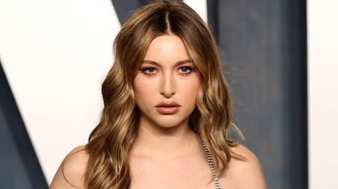 Thế nhưng rich kid này đã gây bất ngờ khi sau đó, cô lại không có quá nhiều hoạt động đáng chú ý.