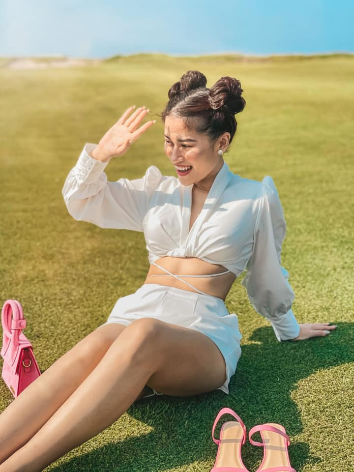 Trong số đồ ái nữ nhà đại gia thủy sản đập hộp, đáng chú ý nhất chính là cái quần đùi trị giá... 47 triệu.