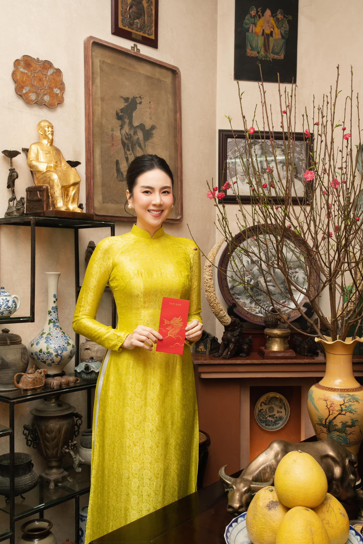 Năm 2023 là một năm có nhiều điều đáng nhớ, một năm vượt qua bản thân làm những điều mà Mai Ngọc từng nghĩ là không thể. Nữ MC VTV tự thưởng cho mình một căn hộ chung cư cao cấp làm quà sinh nhật.