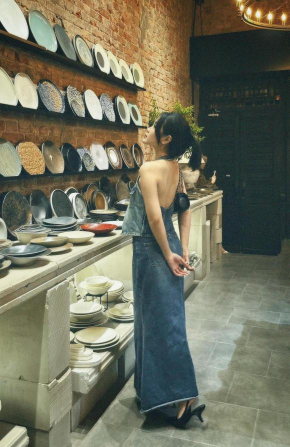 Tuy nhiên, cả hai lần Văn Hậu và Hoàng Anh Ốc đều tỏ ra như người xa lạ như chưa từng quen biết.