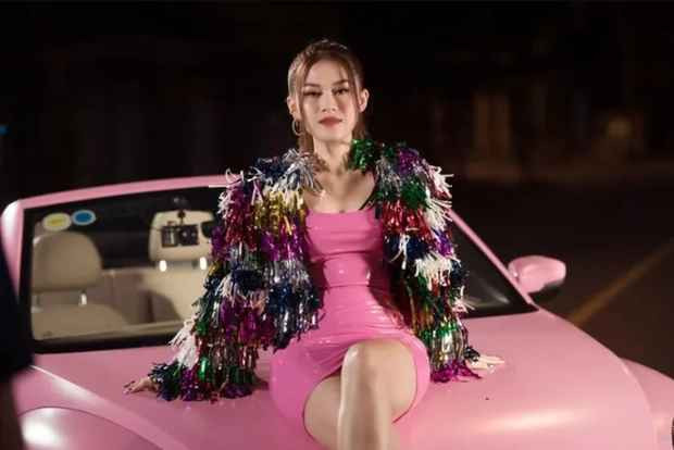 Đa số cho rằng cách lên đồ chưa thược sự xứng tầm với danh xưng rich kid của cô nàng