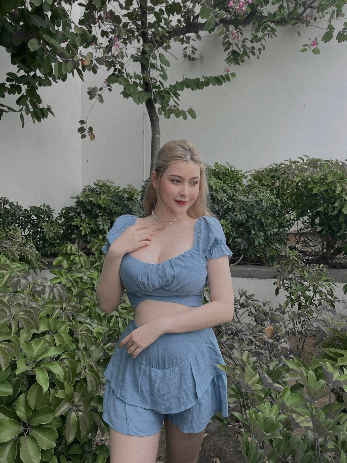 Cách đây chưa lâu, Sunna gây bất ngờ khi chia sẻ mình đã dương tính với COVID-19. Trong story mới trên Instagram, bạn gái tin đồn ViruSs cho biết cô có kết quả dương tính với COVID-19 trong thời gian qua và đang phải thực hiện cách ly y tế tại nhà.