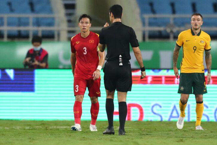 Việc không được hưởng phạt đền trong tình huống trên là mang lại sự tiếc nuối cho đội tuyển Việt Nam. Thầy trò HLV Park Hang-seo đã nhập cuộc tốt và có những phút thi đấu hay trước đối thủ được đánh giá cao hơn.