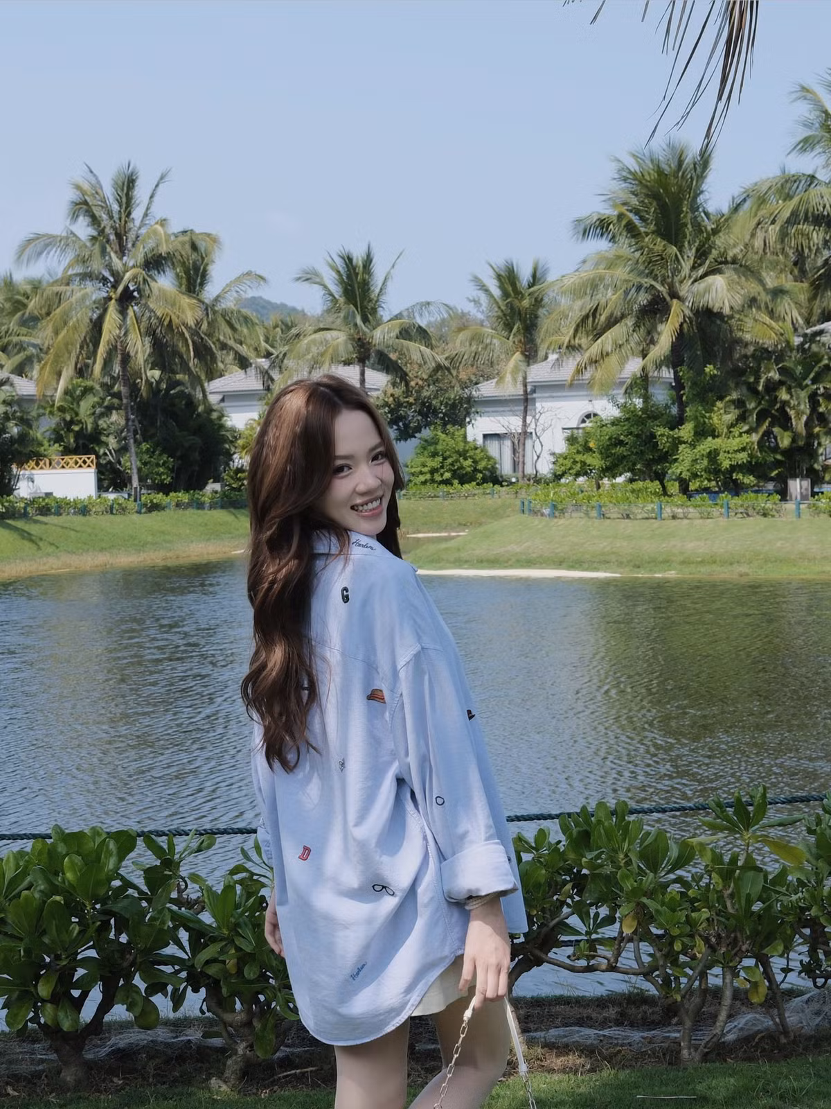 Năm 2024, chuyện tình cảm không mấy suôn sẻ, chính Mèo Sao Hỏa hé lộ rằng không dám chia sẻ chuyện tình cảm lên mạng xã hội sau loạt ồn ào tình ái.