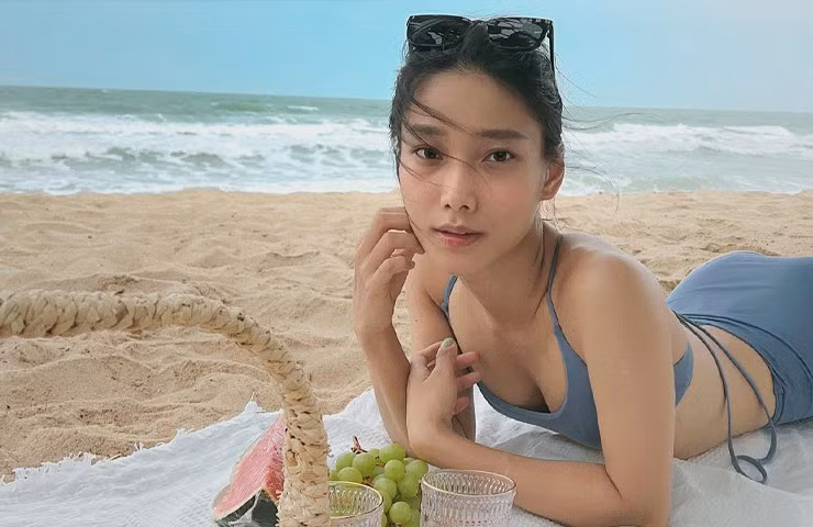 Là một người đam mê thể thao, Phương Trinh chuộng diện style năng động, cá tính.