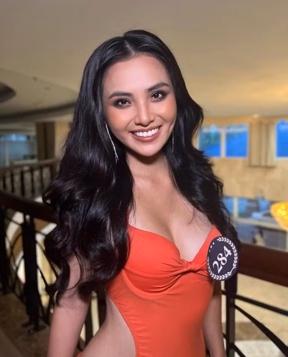 Trước ồn ào mới đây, Nguyễn Minh Hoàng Kim vẫn là một cái tên mờ nhạt, ít được biết đến. Trang cá nhân của cô nàng có tới chưa đến 12 ngàn người theo dõi.