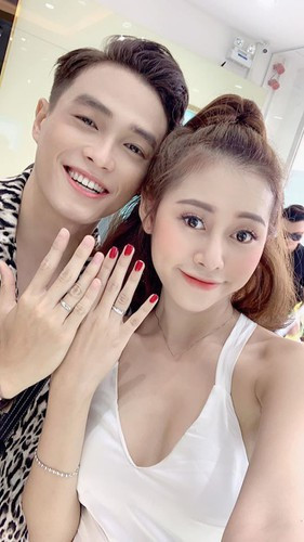 Mặc dù chỉ là một đoạn cắt ngắn, thế nhưng câu chuyện được "chị Google" Việt Phương Thoa bao nuôi bị đẩy đi quá xa khiến cặp đôi phải chịu không ít "ấm ức".