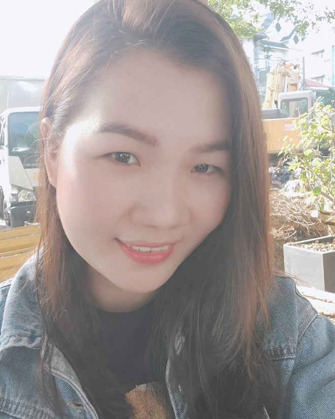 Không biết có phải vì được "nữ hoàng nội y" dẫn đường, chỉ lối hay không mà Thúy Kiều xinh hơn, trẻ hơn, biết ăn mặc hơn rất nhiều, thậm chí biết cả cách khoe dáng khi chụp ảnh.