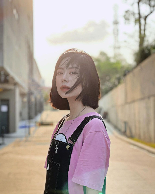 Mỗi ngày, Mai Âm Nhạc chỉ ăn một bữa, nếu không ai nhắc thì cũng không ăn luôn vì... quên, không nhớ là mình đói.