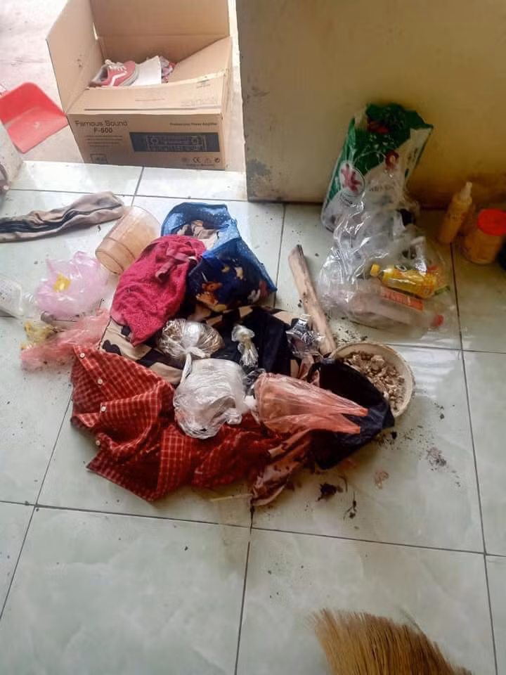 Ra đường xinh đẹp mĩ miều nhưng khi về phòng, một số cô gái mới thấy rằng họ bừa bộn và bẩn thỉu ra sao.