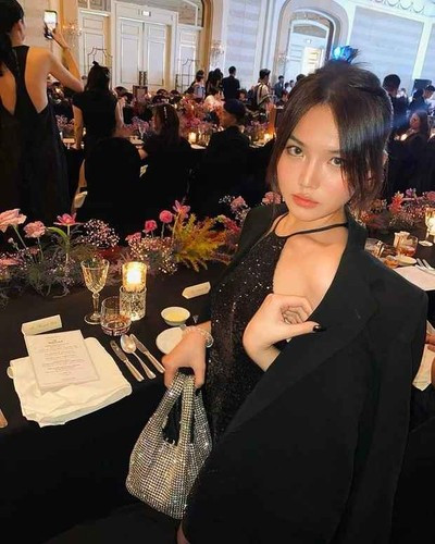 Những ngày này, Huỳnh Giao đang gấp rút chuẩn bị cho đám cưới cổ tích của mình.