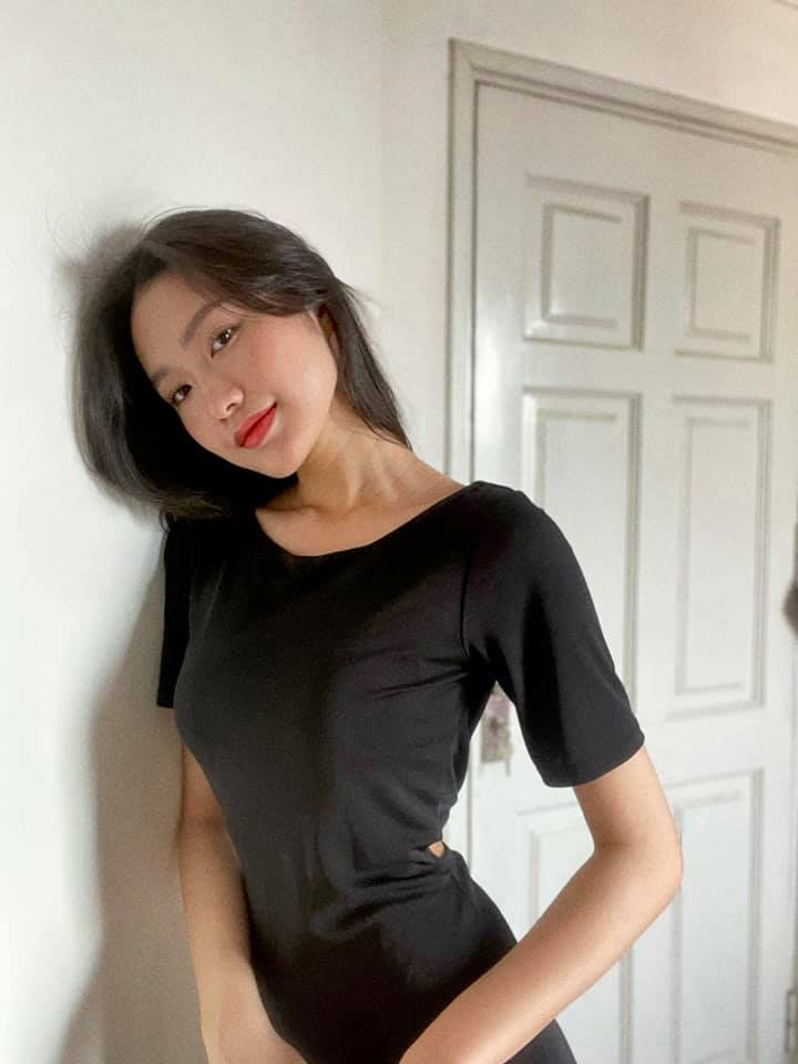 Doãn Hải My không còn là cái tên quá xa lạ, với nhiều người cô nàng không chỉ ghi điểm khi lọt vào top 10 của Hoa hậu Việt Nam năm 2020 mà còn bởi chính gái xinh này là bạn gái tin đồn của hậu vệ đội tuyển Việt Nam - Đoàn Văn Hậu.