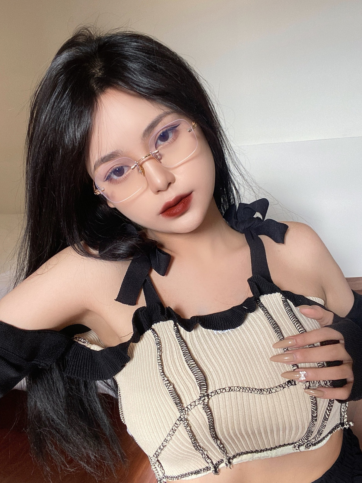 Hot girl 10x cho biết, cô mới nhận thêm công việc mảng PR gần đây nên cũng chưa có nhiều kinh nghiệm.