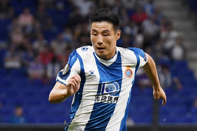 Kết quả và quá trình thi đấu giúp chúng tôi nhận thức một cách tỉnh táo về khoảng cách các đội. Không một ai thất vọng. Chúng tôi không được phép bỏ cuộc. Mọi người cùng thảo luận và chúng tôi cố gắng cải thiện hơn nữa cho trận tiếp theo". Wu Lei chia sẻ thêm.